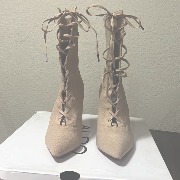 Aldo Miassa Sock Booties sz 7.5 - Picture 2 of 9